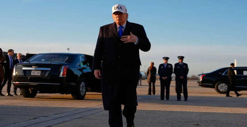 US Air Strikes Target Iranian Military Installations on Kharg Island