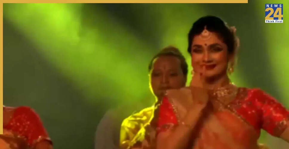 Dr. Yasmin Singh Enchants Devotees with Kathak Dance at ISKCON Dwarka on Krishna Janmashtami