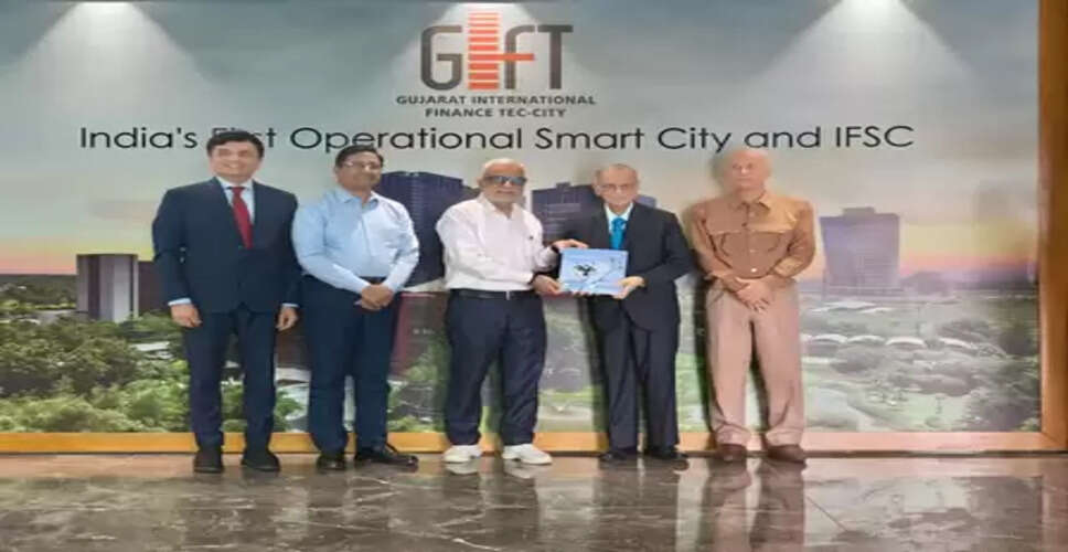 GIFT City key to India&rsquo;s global fintech vision: Narayana Murthy