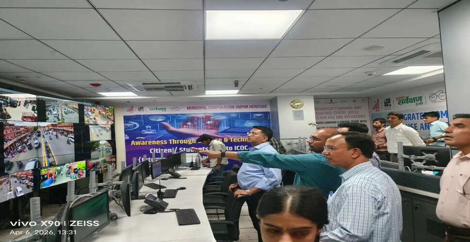 New Jaipur Municipal Commissioner Conducts Surprise Inspections