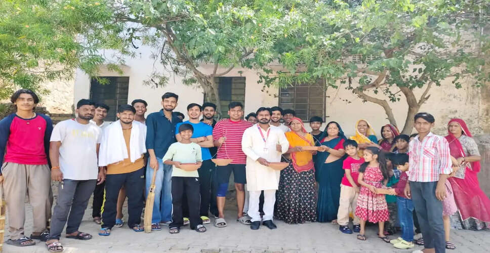 Massive Bird Feeder Initiative Launched in Rajasthan to Celebrate Ashok Gehlot's Birthday