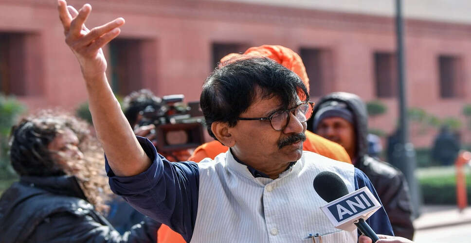 Sanjay Raut Questions India's Economic Growth Amid High Unemployment