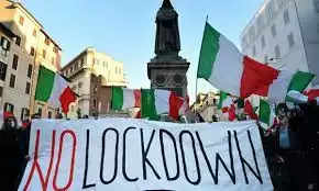 Covid-19: 1 week lockdown in this country, people come on the streets in protest