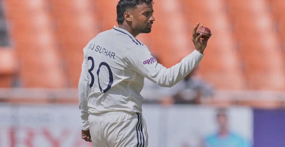 Manav Suthar Signs with Warwickshire After Impressive Test Debut