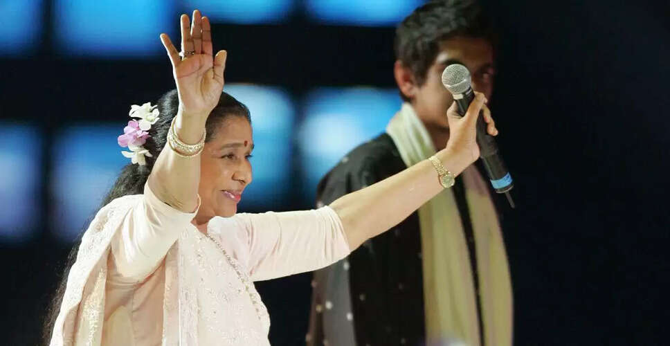 Asha Bhosle: The Glamorous Voice of Indian Music