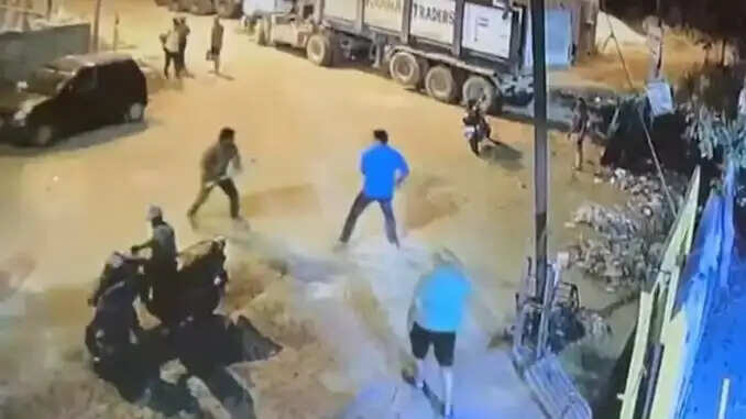 Shocking Attack in Ghaziabad: Neighbor Assaulted Over Suspected Affair