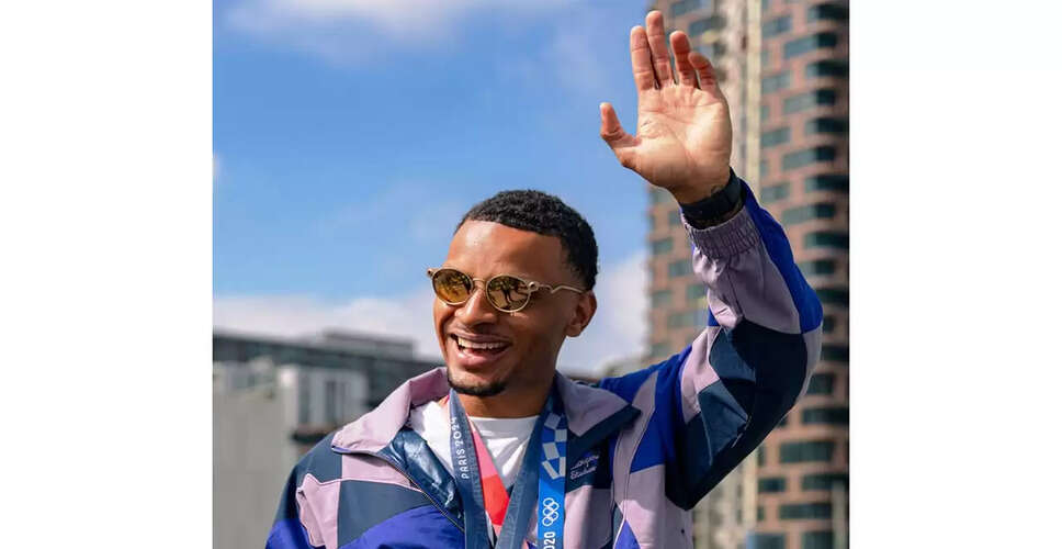 Andre De Grasse Named International Ambassador for Tata Mumbai Marathon 2026