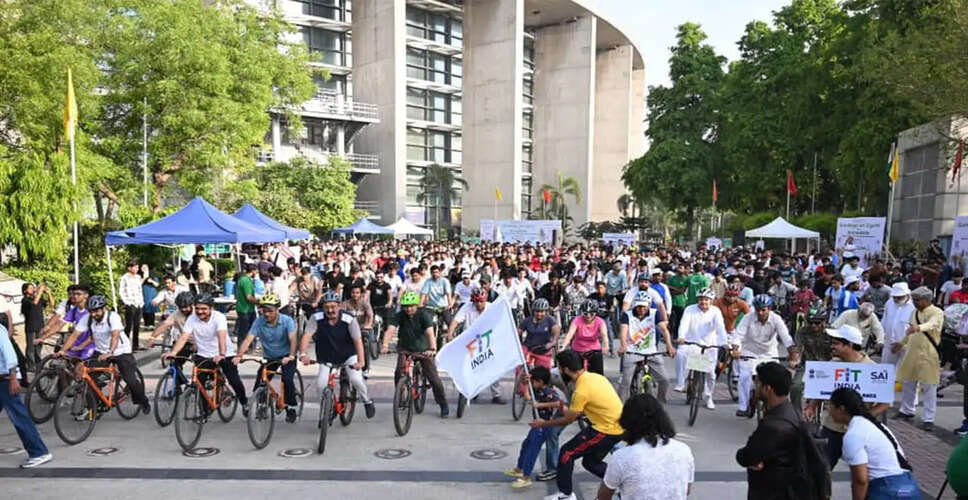 Celebrating Farmers: The 72nd Fit India Sundays on Cycle Event