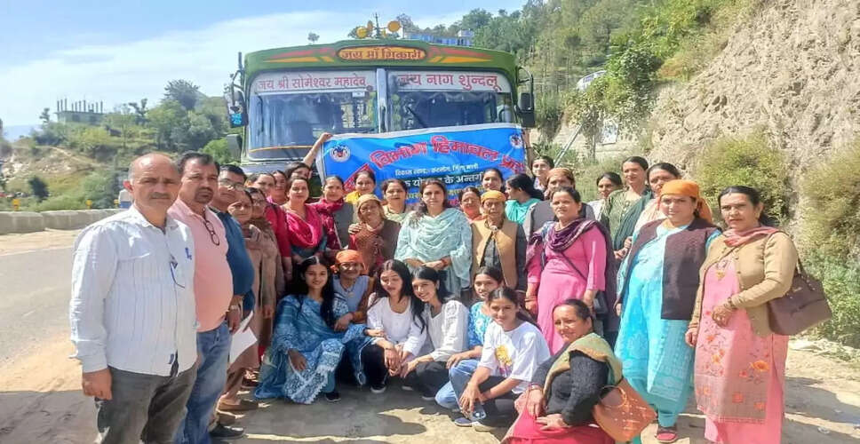 Empowering Rural Women: Training in Aromatic Plant Cultivation in Himachal Pradesh