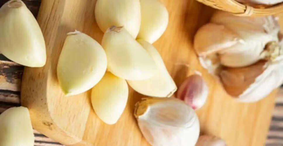 Understanding Cholesterol: The Role of Garlic in Managing Levels