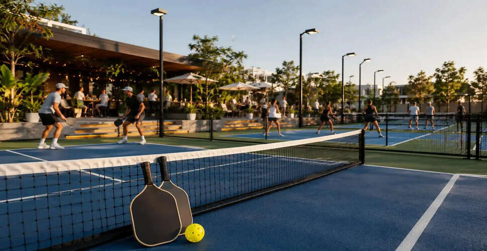 Pickleball's Rise in Europe: A New Social Experience in Madrid