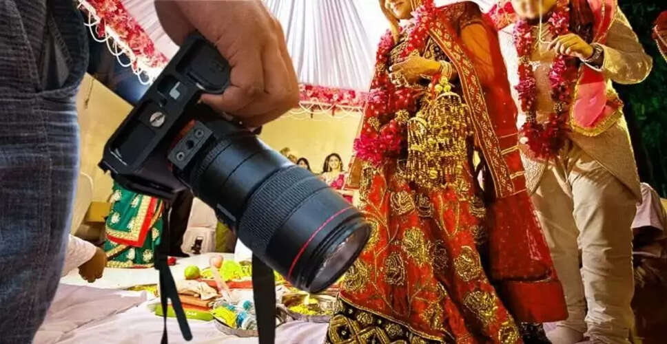 Photographer Deletes Wedding Photos After Bridegroom Refuses Break