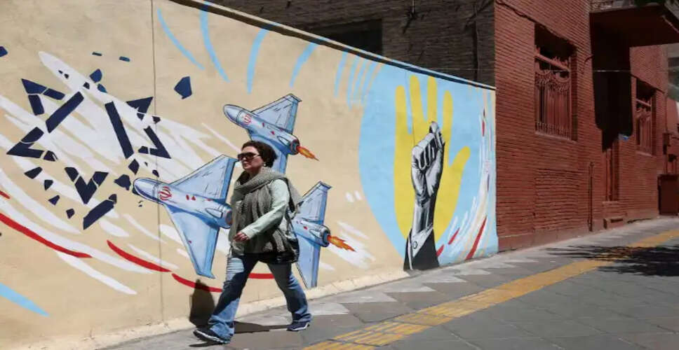 US and Iran Agree to 60-Day Ceasefire Extension Amid Ongoing Tensions