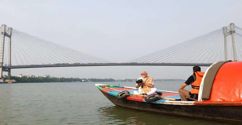 Prime Minister Modi's River Journey Highlights Bengal's Prosperity Amid Elections