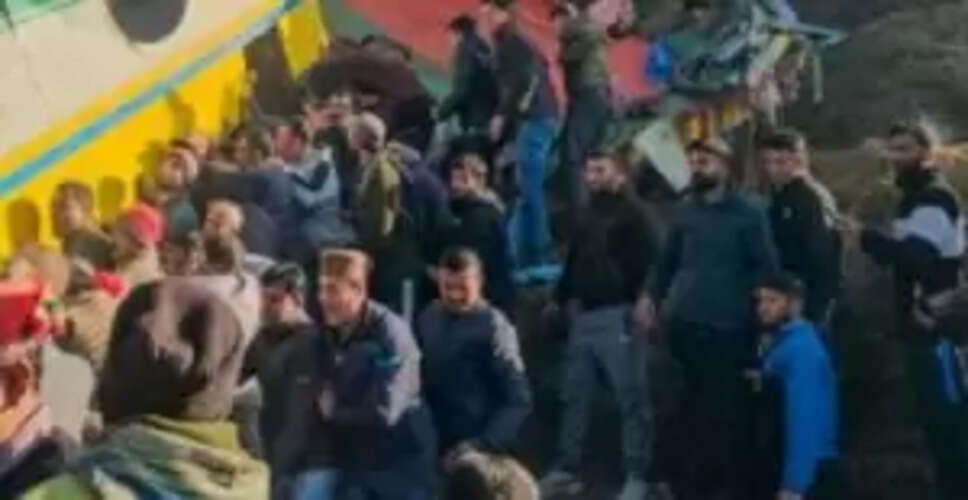 Tragic Bus Accident in Himachal Pradesh Claims 13 Lives: What Happened?