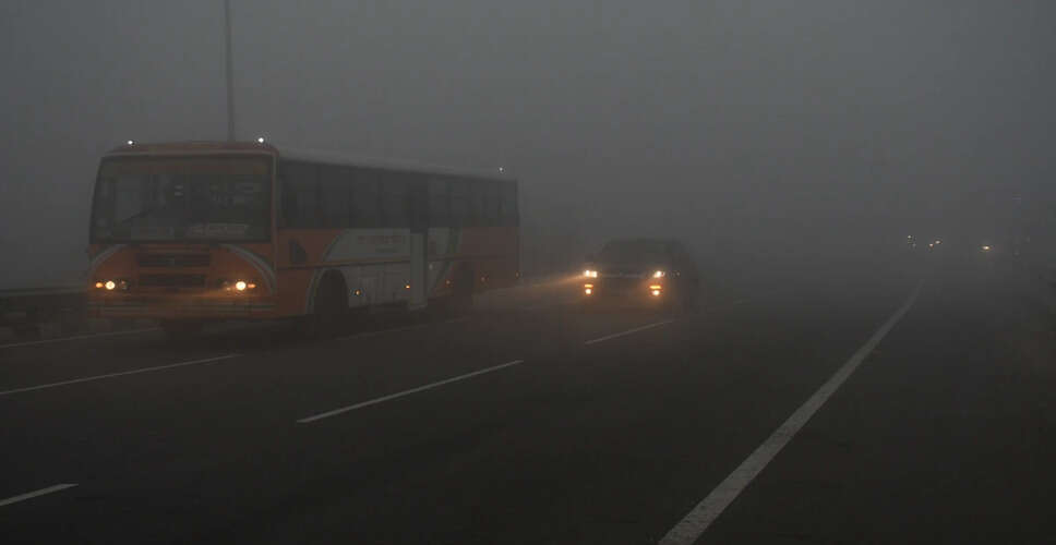 Dense Fog Disrupts Visibility and Travel in Delhi-NCR