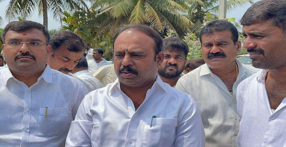 Karnataka Congress MLA Blames Kumaraswamy for Former MP's Life Sentence
