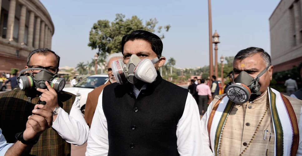 Opposition Protests Against Air Pollution in Delhi-NCR