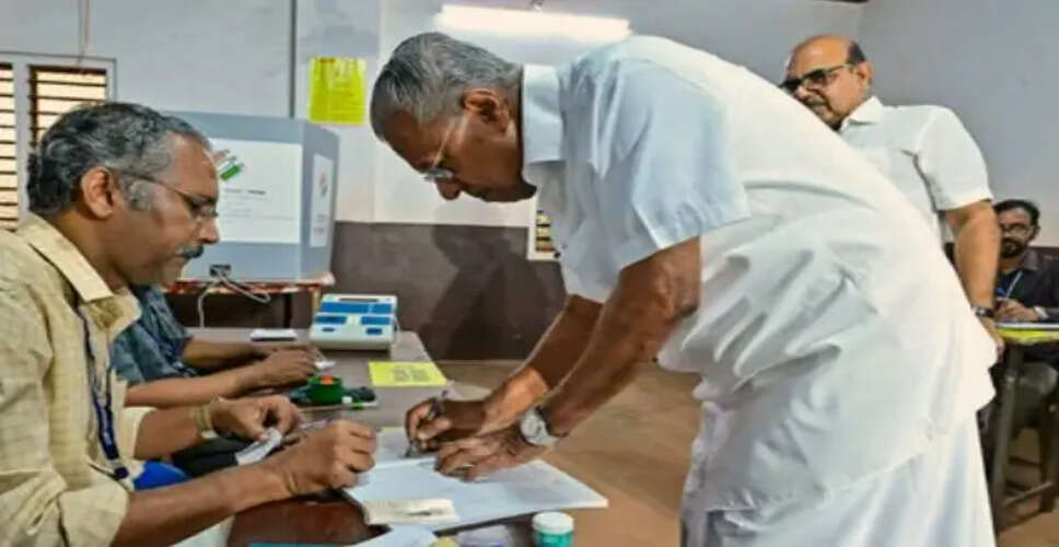 Is Pinarayi Vijayan's Leadership at Risk? Early Election Trends Suggest a Shift!