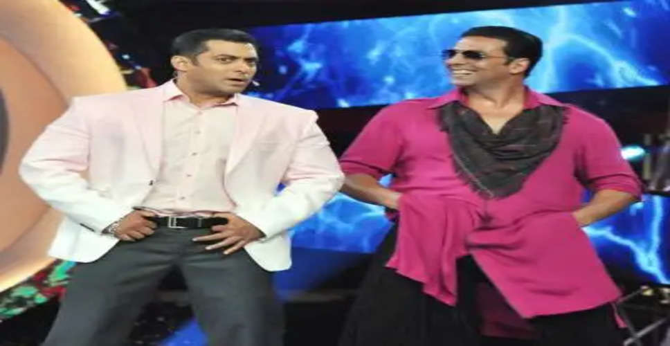 Akshay Kumar defends Salman Khan on reports of him leaving 'Bigg Boss 18' sets over Salman's late arrival