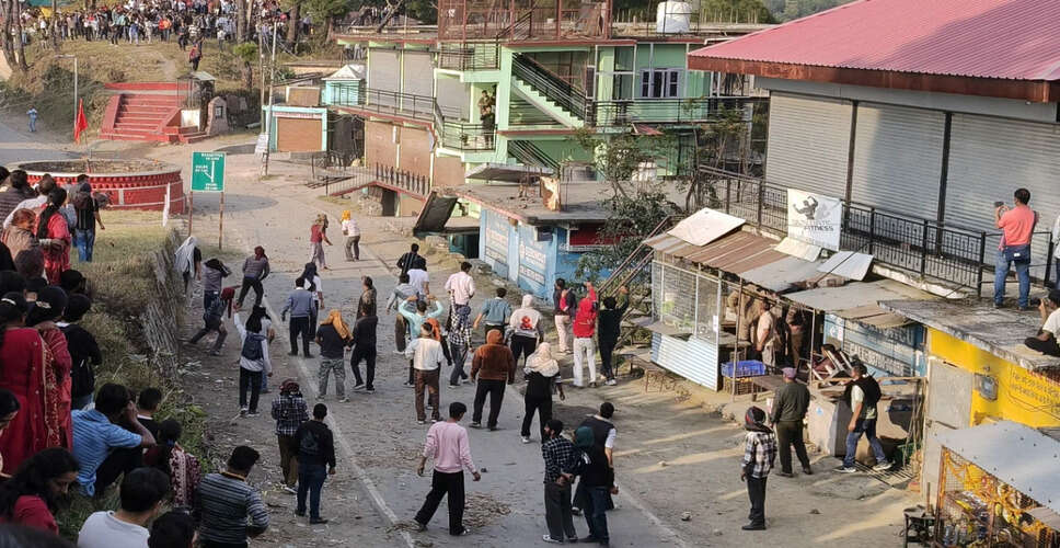 Stone-Throwing Incident at Hindu Religious Procession in Bengaluru Sparks Outrage