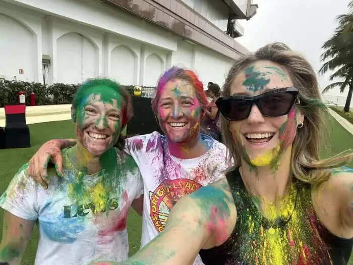 Ellyse Perry: The Wealthy and Talented Cricketer Making Waves