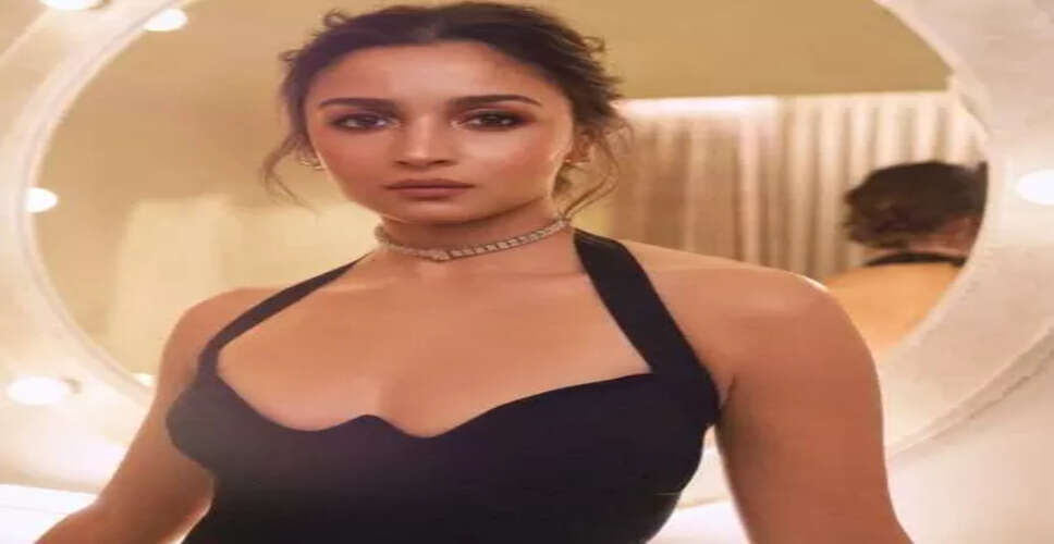 Alia Bhatt Brings Weekend Vibes to Weekday Glamour