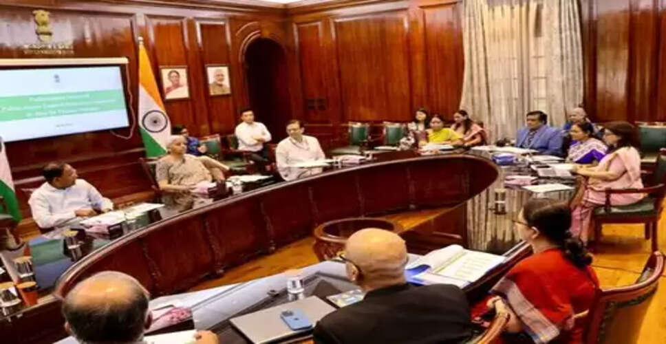 Public sector general insurance firms collect Rs 1.06 lakh crore premium in FY25