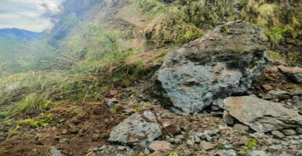 Philippines landslide death toll rises to 15, 110 missing