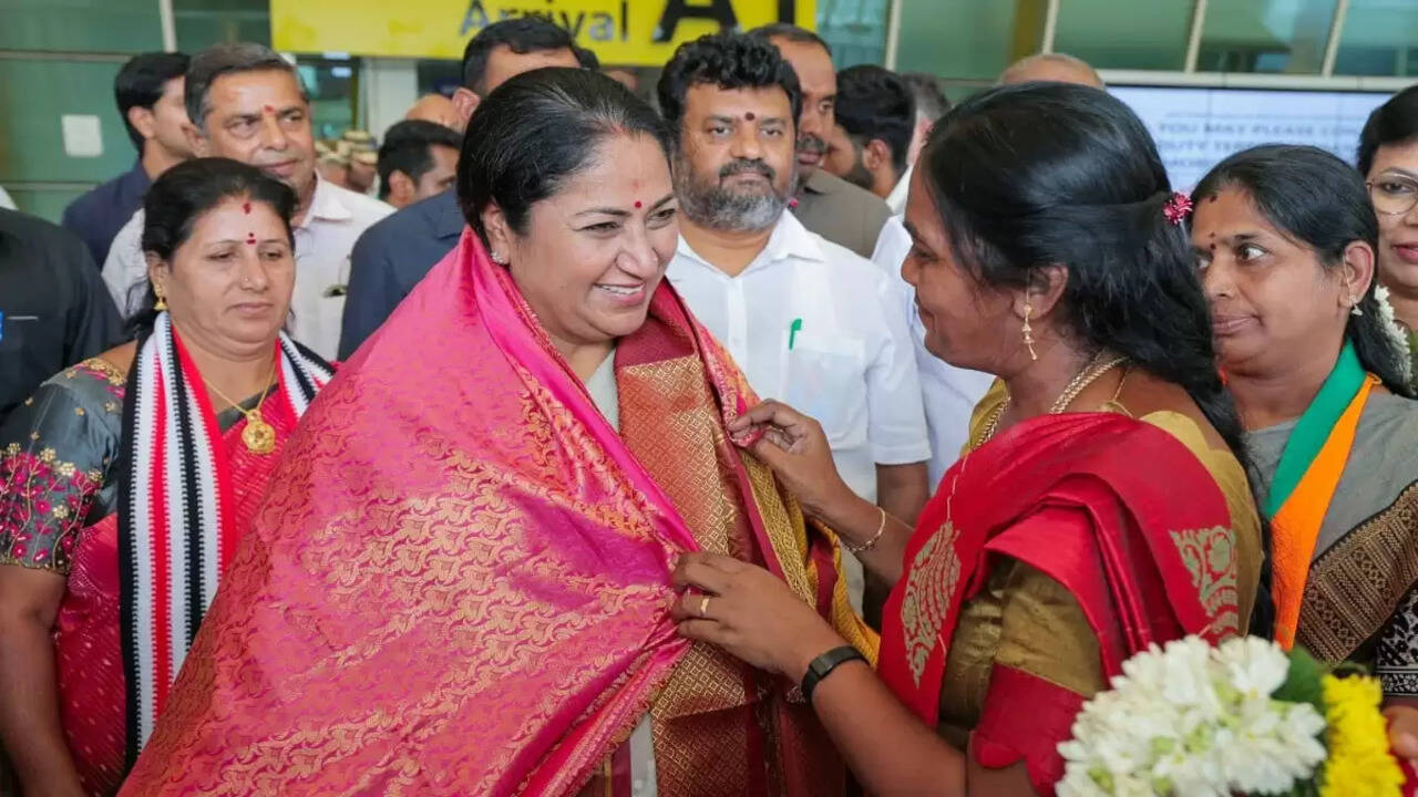Tamil Nadu's Chief Minister Highlights Progress Under Modi's Leadership