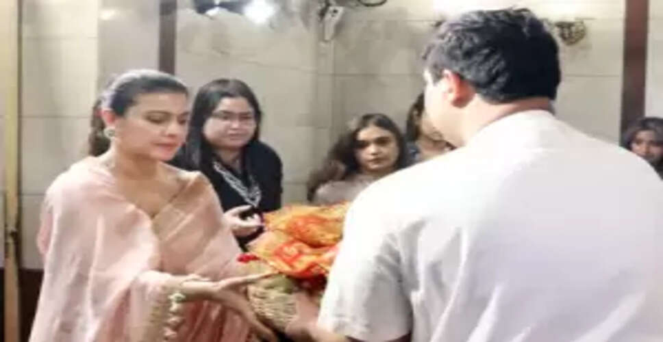Kajol Visits Dakshineswar Kali Temple Ahead of Her Film 'Maa' Release