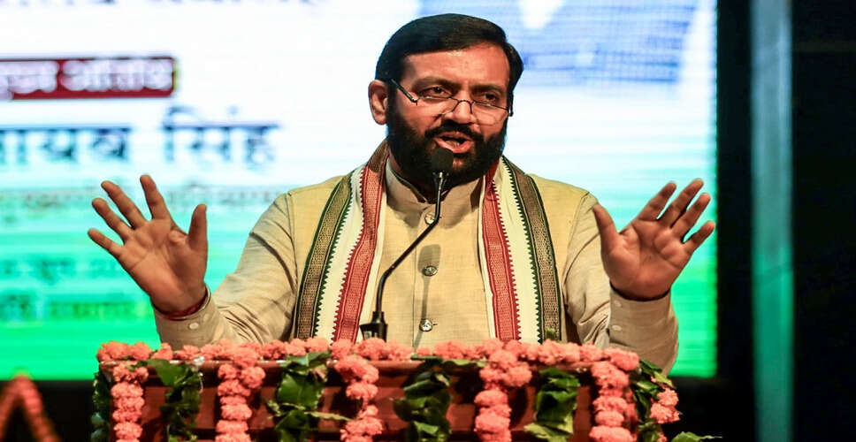 Haryana CM Criticizes AAP Government Over Farmer Aid Claims