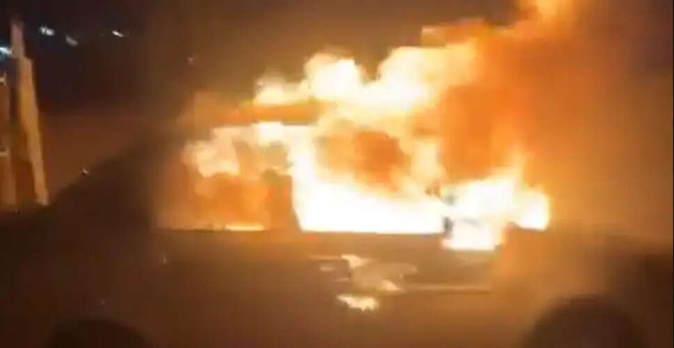 Escalating Violence: Israeli Settlers Attack Palestinian Villages Amid Tensions