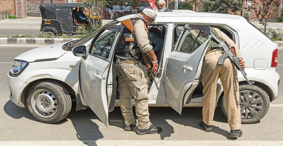 Jammu and Kashmir Police Conducts Raids to Uncover Terror Links
