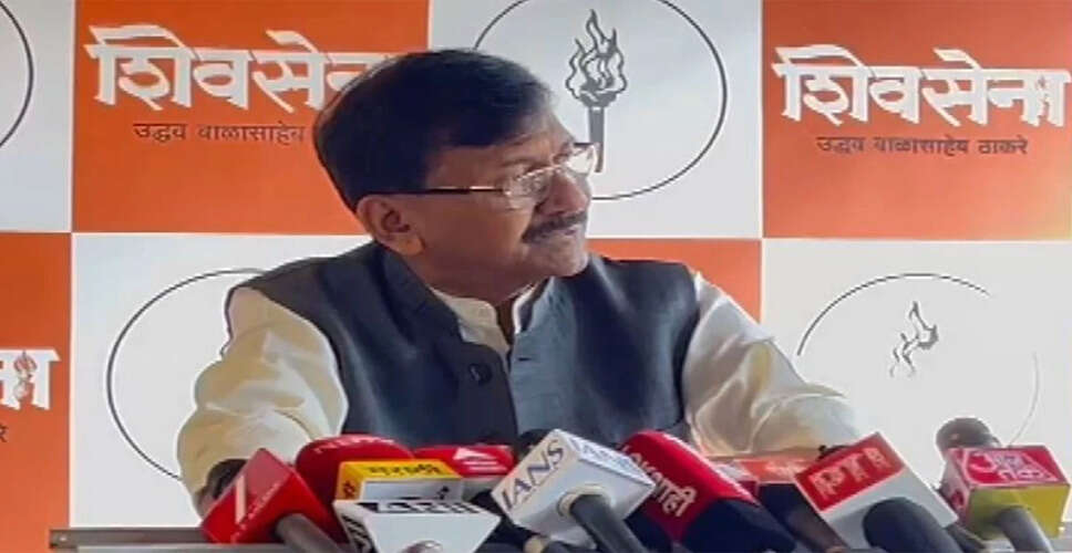 Sanjay Raut Criticizes Eknath Shinde Over BMC Election Seat Allocation