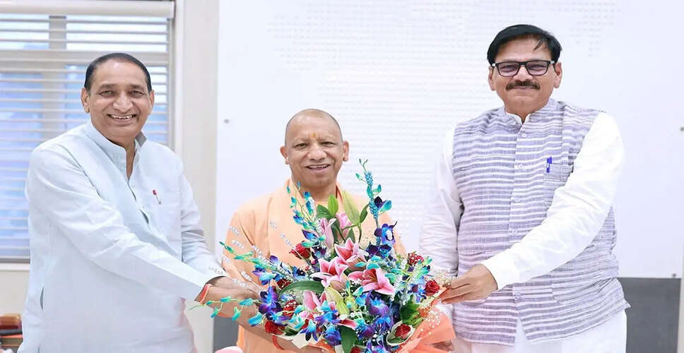 Uttar Pradesh Chief Minister Discusses Development Projects with Jewar MLA