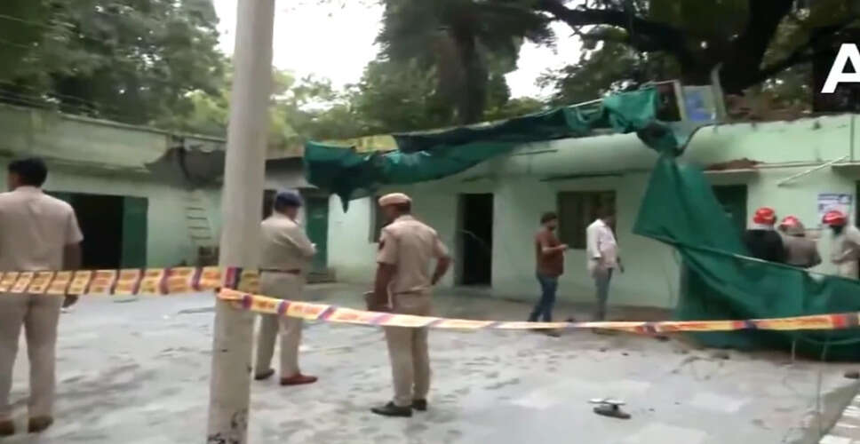 Tragic Incident at Humayun's Tomb: Five Lives Lost in Wall Collapse