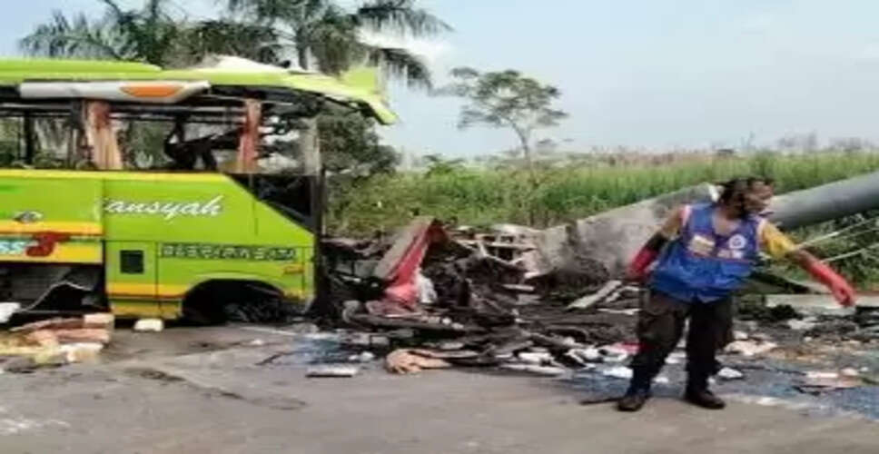 Tragic Bus Accident in Indonesia Claims 16 Lives: What Happened?
