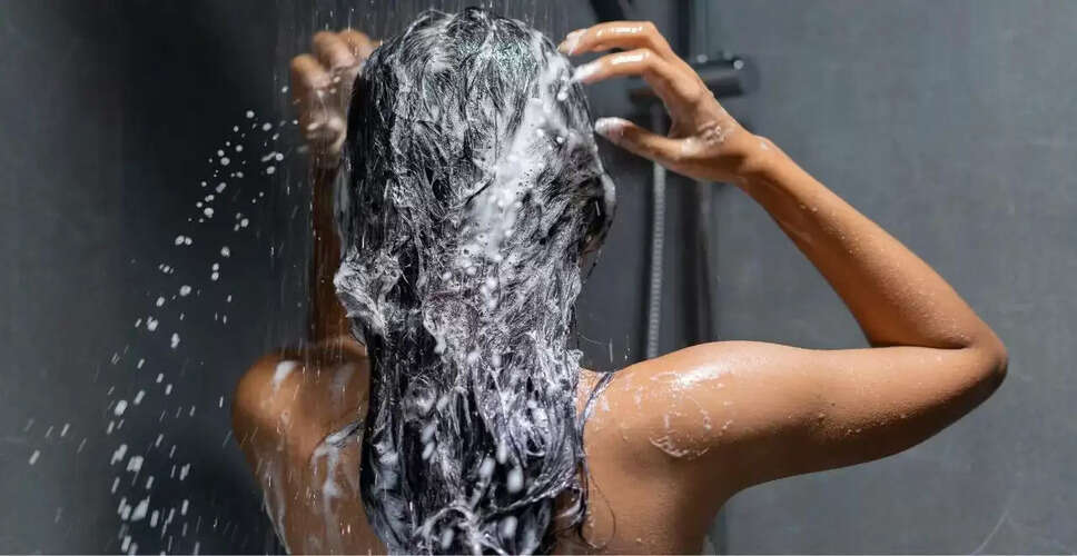 Is Daily Hair Washing Bad? Experts Weigh In