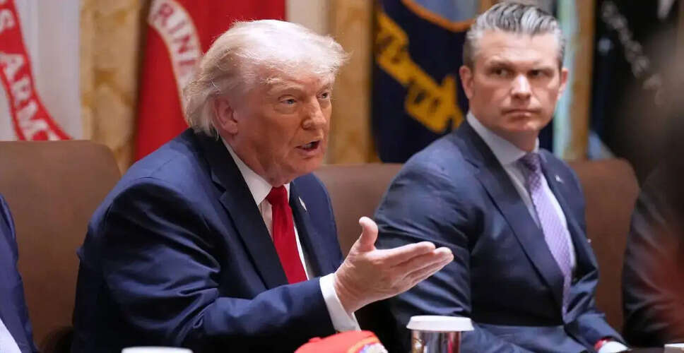 Trump Accuses Iran of Delaying Peace Deal Amid Midterm Elections