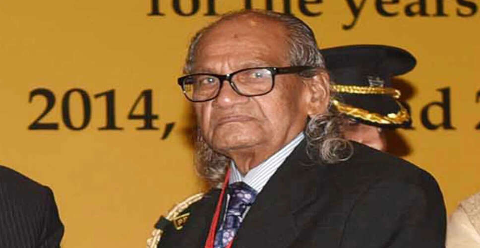 Renowned Sculptor Ram Sutar Passes Away at 100, Creator of Statue of Unity