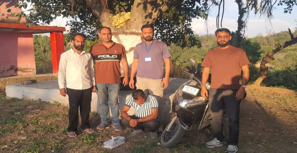 Police in Nurpur Arrest Drug Dealer with Heroin