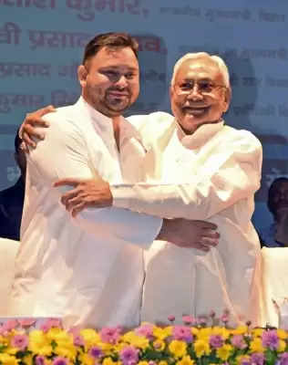 RJD, JD-U compete with each other to give BJP a clear edge