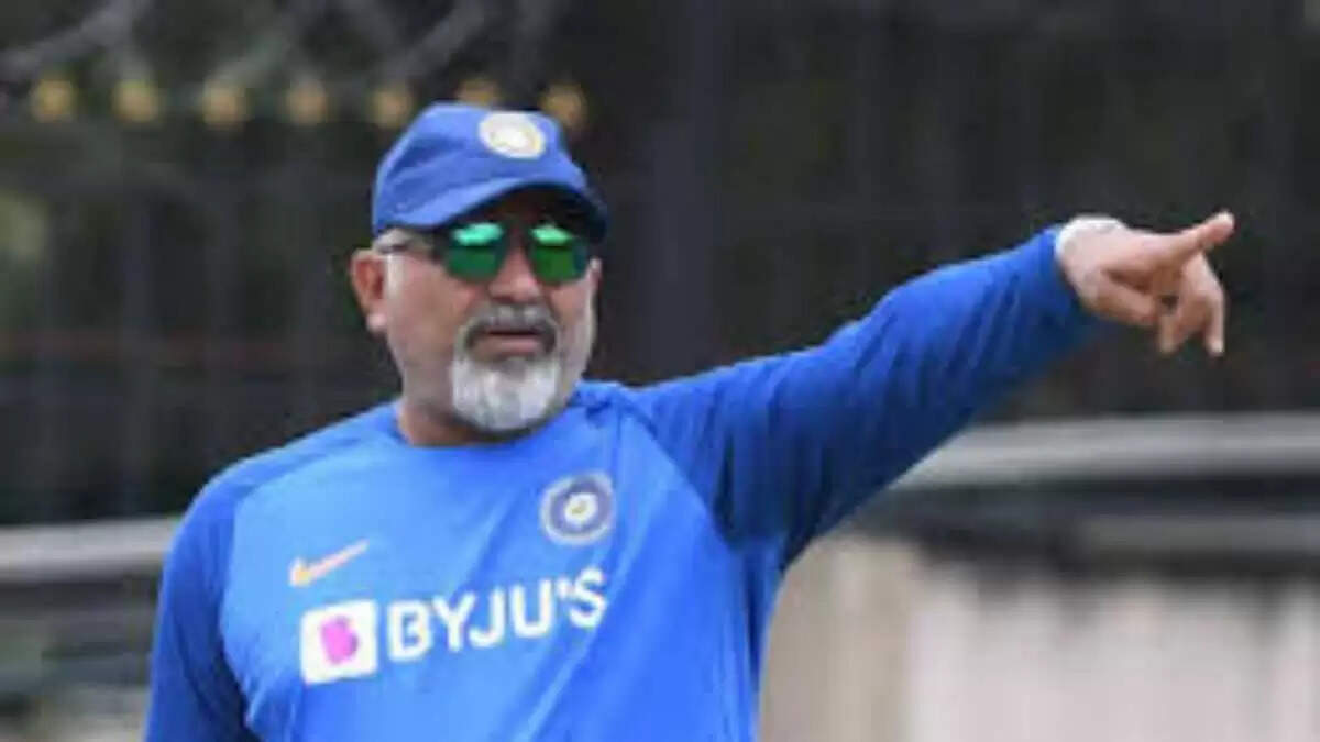 Indian Bowling Legends Offer Key Insights Ahead of England Test Series