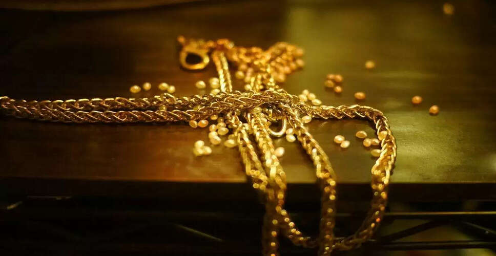Finance Ministry Advocates for Small Borrowers in Gold Loan Regulations