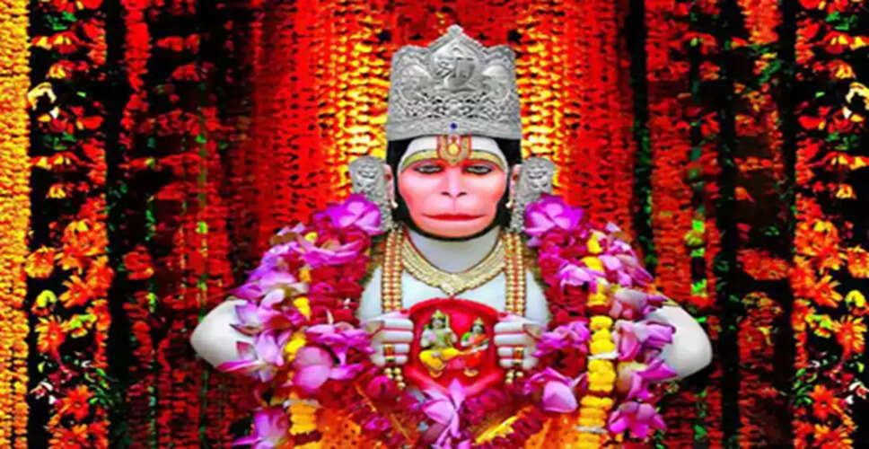 Exploring the Significance of Bada Mangal at Hanuman Temples in Lucknow