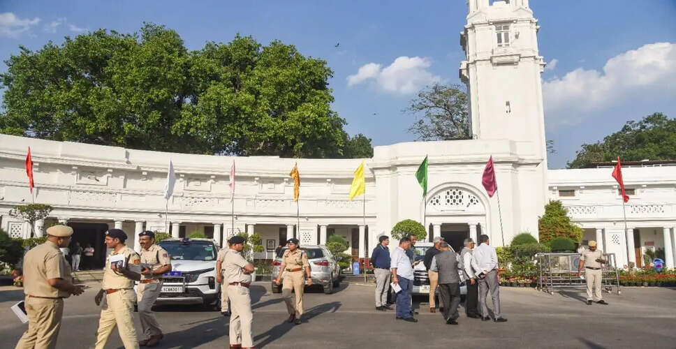 Bomb Threats Target Delhi Assembly Amid Security Concerns
