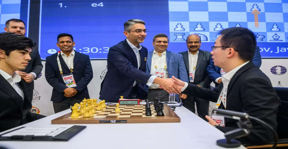 Abhinav Bindra Kicks Off FIDE World Cup 2025 with First Move
