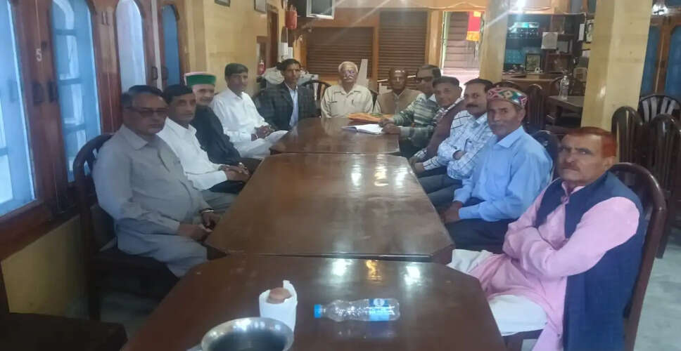 Pensioners&rsquo; Welfare Association in Bharmour Addresses Key Issues in Monthly Meeting