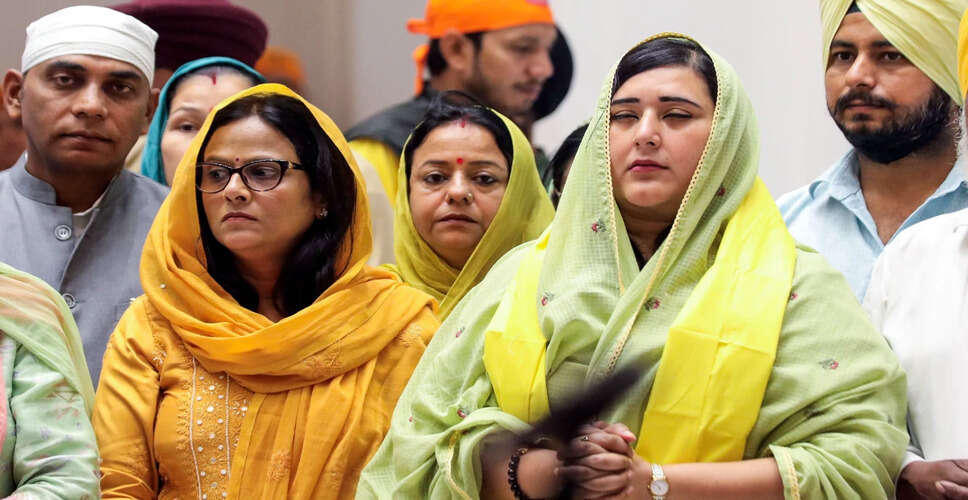 Tributes Paid as Former Mizoram Governor's Ashes Immersed in Ganga